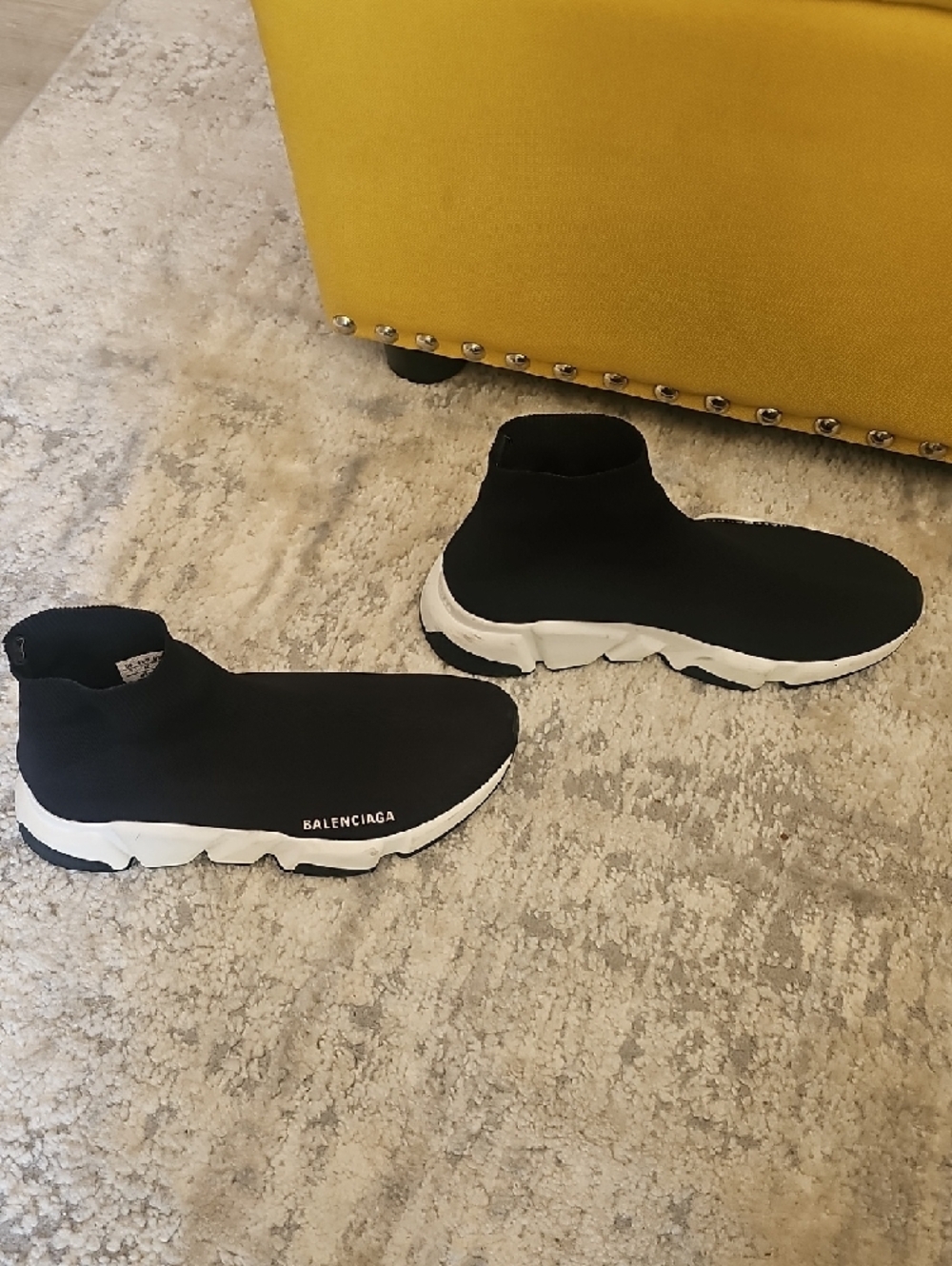 Balenciaga Black Knit Sock Sneakers with White Sole - Picture 4 of 6